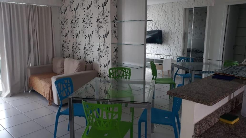 Class Apartamento *